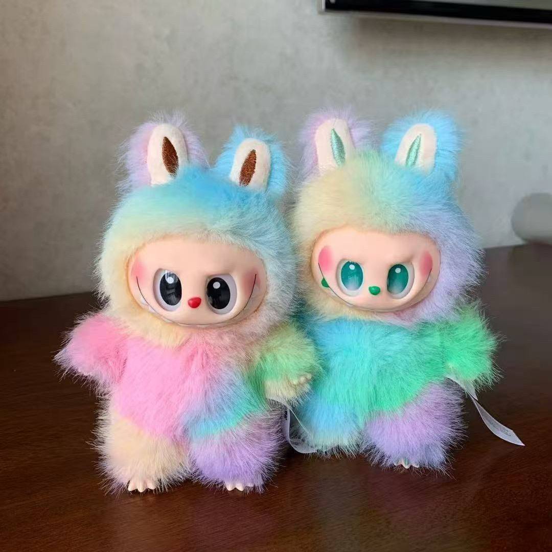 عروسک لابوبو رنگین کمان