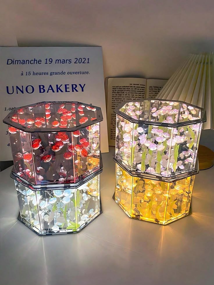 آیینه 8ضلعی دشت لاله