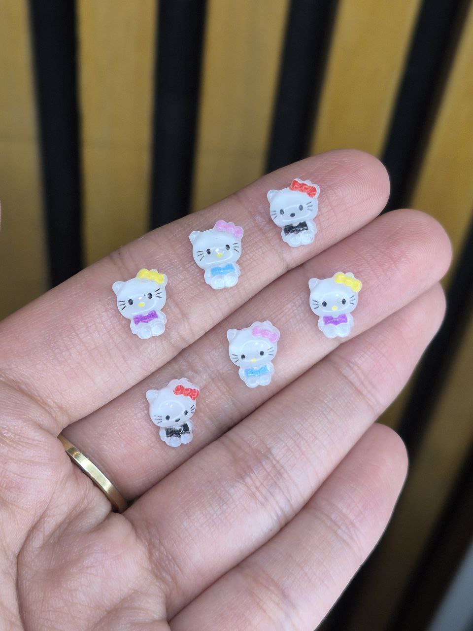 پیکسل کیتی ۶ عددی